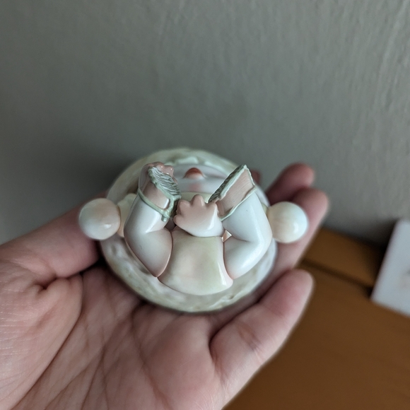 SOLD- Skullpanda Pop Mart Warmth Series - Picture 6 of 8